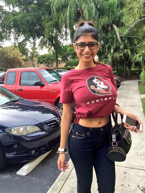 mia khalif xxx|Mia Khalifa Porn Videos 